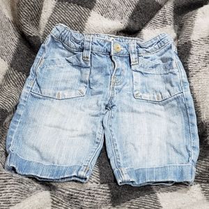 Child's GAP shorts